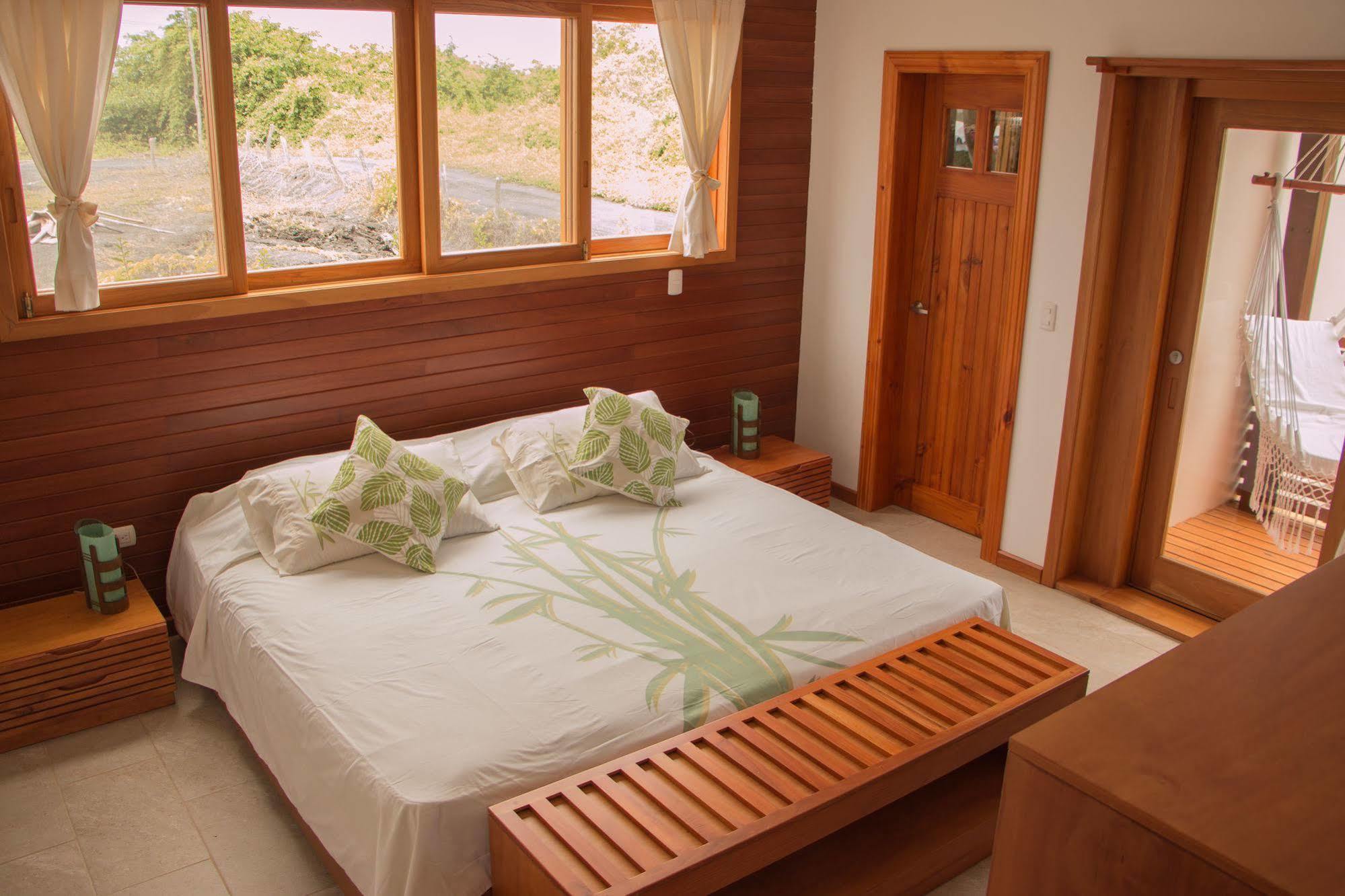 Chez Manany Galapagos Ecolodge Puerto Villamil Exterior foto